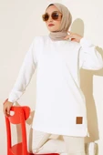 Yazı Baskı Armalı Tunik Beyaz thumbnail 1