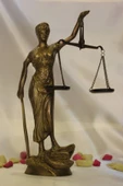 Pirinç Adalet Kadın Heykeli Themis Terazi Avukat Dekoratif Hakim Gold - 1