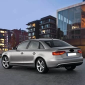 Audi A4 Sedan 2013-2015 Arka Bagaj Amortisörü Pistonu 8K5827919AA - 2