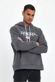 Kapşonlu Rahat Kalıp İçi Polarlı 3 iplik Tokyo Baskılı SweatShırt spr24sw12 thumbnail 4