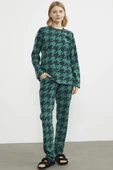 Sıfır Yaka Desenli Polar Pijama Takım - Yeşil - 1