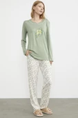 Çiçek Desenli Baskılı Pijama Takım - Yeşil - 2
