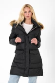 Cekmon Kadın Uzun Şişme Mont – Çıkarılabilir Kürk Kapüşonlu, Çok Cepli, Kışlık Rahat Model thumbnail 4