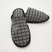 Siyah Gri Renk Kare Desenli Erkek Terlik - 8