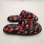 Siyah Renk Kırmızı Desenli Kadın Terlik - 2