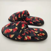 Siyah Renk Kırmızı Desenli Kadın Terlik - 5