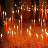 8 ADET KIRMIZI UZUN MUM 30 CM KIRMIZI İNCE MUM KIRMIZI MUM CHURCH RED CANDLES KİLİSE MUMU KIRMIZI ARINMA MUMU YILBAŞI MUMLARI thumbnail 1