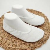 Beyaz Renk Hac Ve Umre Babeti Kaymaz Taban Erkek - 1