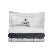 BASKILI SATEN ÇİFT KİŞİLİK NEVRESİM TAKIMI MELORY thumbnail 4