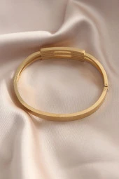 Çelik Gold Renk Kaburga Model Kelepçe Kadın Bileklik thumbnail 2