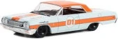 Greenlight Running On Empty   1964 Chevrolet Impala SS 1/64 Model Araba - 1