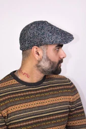 Erkek Desenli Kalın Yün Kumaş Kasket thumbnail 1