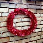 GÜN IŞIĞI LED IŞIKLI GARLAND 5 METRE IŞIKLI PARLAK METALİK KIRMIZI ÇAM DALI IŞIKLI KIRMIZI GARLAND thumbnail 1