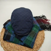 Kare Desenli Mavi Renk Kasket ve Atkı İkili Takım - 5