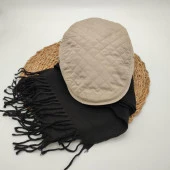 Kare Desenli Krem Renk Kasket ve Atkı İkili Takım - 7