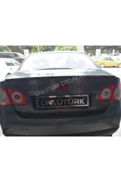 Volkswagen Jetta 2006 - 2010 Bagaj Üstü Spoiler Pianoblack thumbnail 2