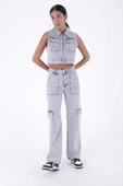 Kargo Cepli Detaylı ve Yüksek Belli Tam Boy  Relaxed Kadın Kargo Kot Pantolon Açık Gri Kar Denim - 1