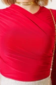 Önü Büzgülü Bluz Kırmızı thumbnail 4