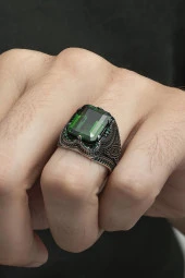 Kare Yeşil Taşlı 925 Gümüş Erkek Yüzük thumbnail 1