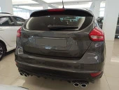 Ford Focus 2015-2018 Difüzör - Piano Black - 3