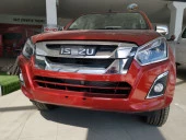 İsuzu D-Max Uyumlu 2018+ Far Çerçevesi Kaplama Nikelaj Sinyal Çizgili thumbnail 4