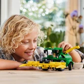 LEGO Technic  42168  John Deere 9700 Forage Harvester (559 Parça) - 7