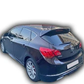 Astra J Uyumlu Spoiler - Piano Black - 1