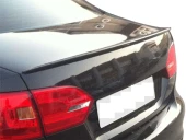 Volkswagen Jetta Spoiler İnce Model Parlak Siyah thumbnail 2