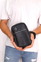 Erkek Siyah Kulaklık Çıkışlı Ayarlanabilir Askılı Deri Omuz Göğüs Ve Çapraz Çanta - 4