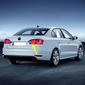 VW Jetta 2011-2014 Sağ İç Stop Geri Sis Fren Lambası 5C6945094 - 1