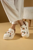 Pembe Potin Yüksek Taban Jibbitzli Eva Comfort Kadın Sandalet DNZ224-24BejVizon - 2
