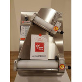 Şengün Hamur Açma Makinesi 40 Cm - 1