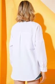Oversize Kalıp Basic Gömlek Beyaz thumbnail 3