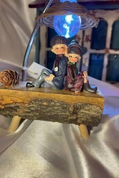 Sevgili Bankta Oturan Led Işıklı Aşk Gençler Sevgililer Günü 01 thumbnail 3