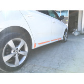 Skoda Rapid Yan Marşpiyel Takımı - Plastik - Parlak Siyah - 1