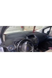 Ford Courier 2013-2020 Ekranlı Modelleri Için Uygun Torpido Koruma Halısı Siyah Kenar Renk Siyah - 1