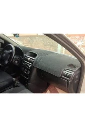 Opel Astra G Için Uygun Torpido Koruma Halısı Siyah Kenar Renk Siyah thumbnail 3