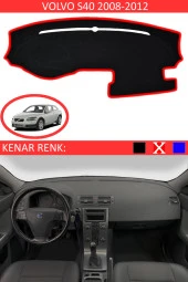 Volvo S40 2008-2012 Için Uygun Torpido Koruma Halısı Siyah Kenar Renk Kırmızı thumbnail 1