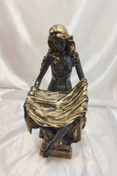 Bereket Veren Dağıtan Kadın Feng Shuı Nu thumbnail 3