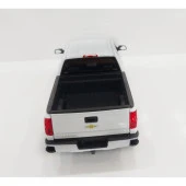 Welly 2017 Chevrolet Silverado 1:24 Beyaz Model Araba thumbnail 4
