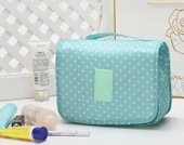 Çok Fonksiyonlu Askılı Makyaj Çantası Yeşil Puantiyeli (büyük boy) - 2