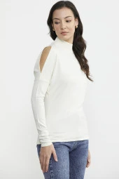 Omuz Detaylı Triko Kazak - Kemik thumbnail 5