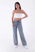 Geniş Paçalı ve Yüksek Belli Cepli Rahat Kadın Kot Pantolon Relaxed Jean Orta Mavi Tintli  Denim - 1