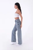 Geniş Paçalı ve Yüksek Belli Cepli Rahat Kadın Kot Pantolon Relaxed Jean Orta Mavi Tintli  Denim - 6