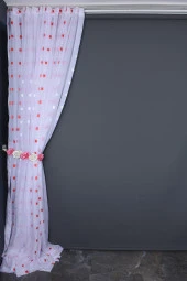 TERGAL KIRMIZI-BEYAZ KARELİ BEYAZ RENK TEK KANAT Hazır Dikilmiş Pileli Fon Perde 300*260 Cm thumbnail 9