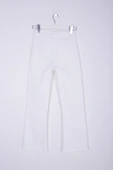 Geniş Paçalı ve Yüksek Belli Paçaları Dikişsiz Detaylı Esnek Mom Fit Kadın Kot Pantolon Beyaz Denim - 7
