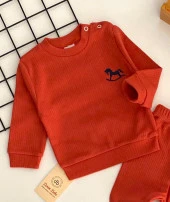 Neşeli Bebekler Nakışlı Desen Raporlu İki İplik Kumaş Takım Kiremit thumbnail 2