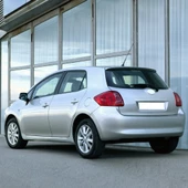 Toyota Auris 2007-2012 Arka Bagaj Amortisörü Pistonu 68950-02090 - 2