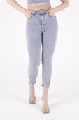 Paçaları Dekoratif Damla Taşlı Yüksek Belli Cepli Bilek Boylu Kadın Kot Pantolon Kar AçıkMavi Denim - 2