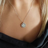 Vaoov 925 Ayar Gümüş Rodyum Kaplama Dönen Yonca Kolye thumbnail 4